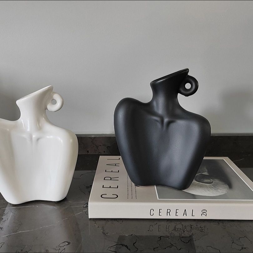 Creative Human-Shaped Flower Vase – Designer Floral Arrangement Vessel