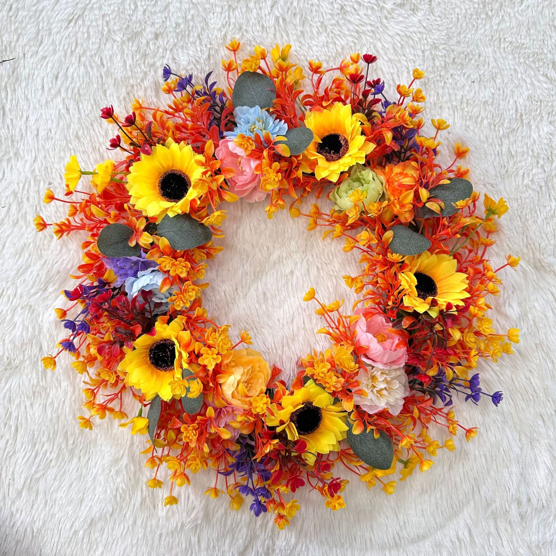 Farmhouse Holiday Decorative Wreath